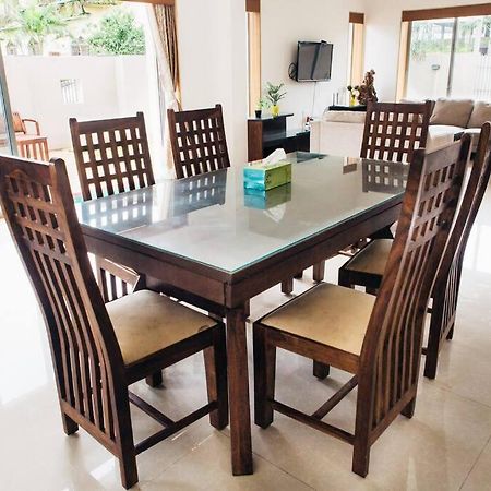 لونافالا Unit 4 By Red Stone Villas المظهر الخارجي الصورة