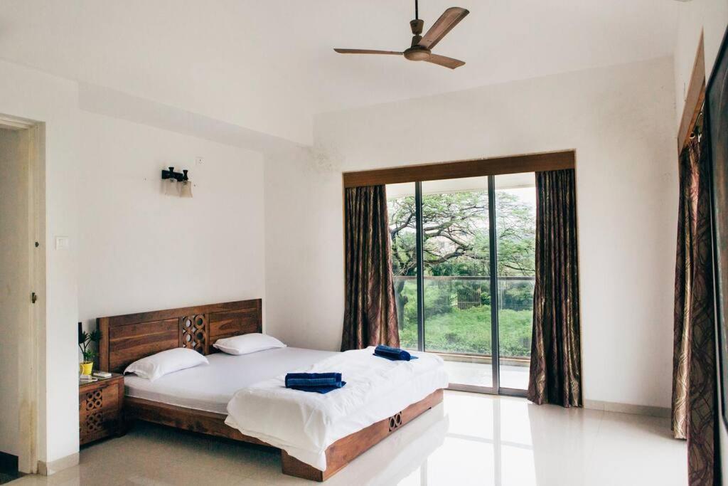 لونافالا Unit 4 By Red Stone Villas المظهر الخارجي الصورة